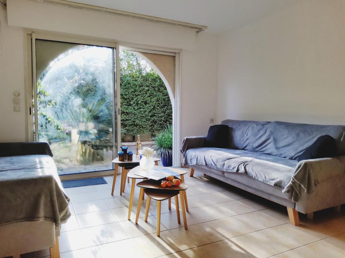 Maison 115m2 - 400 M De La - Parking Villa *