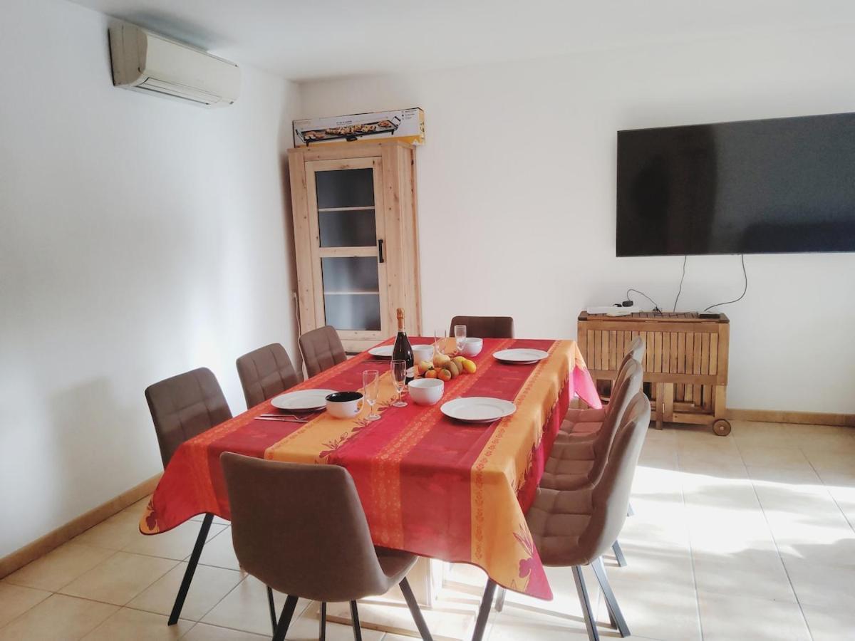 Villa Maison 115m2 - 400 M De La - Parking *