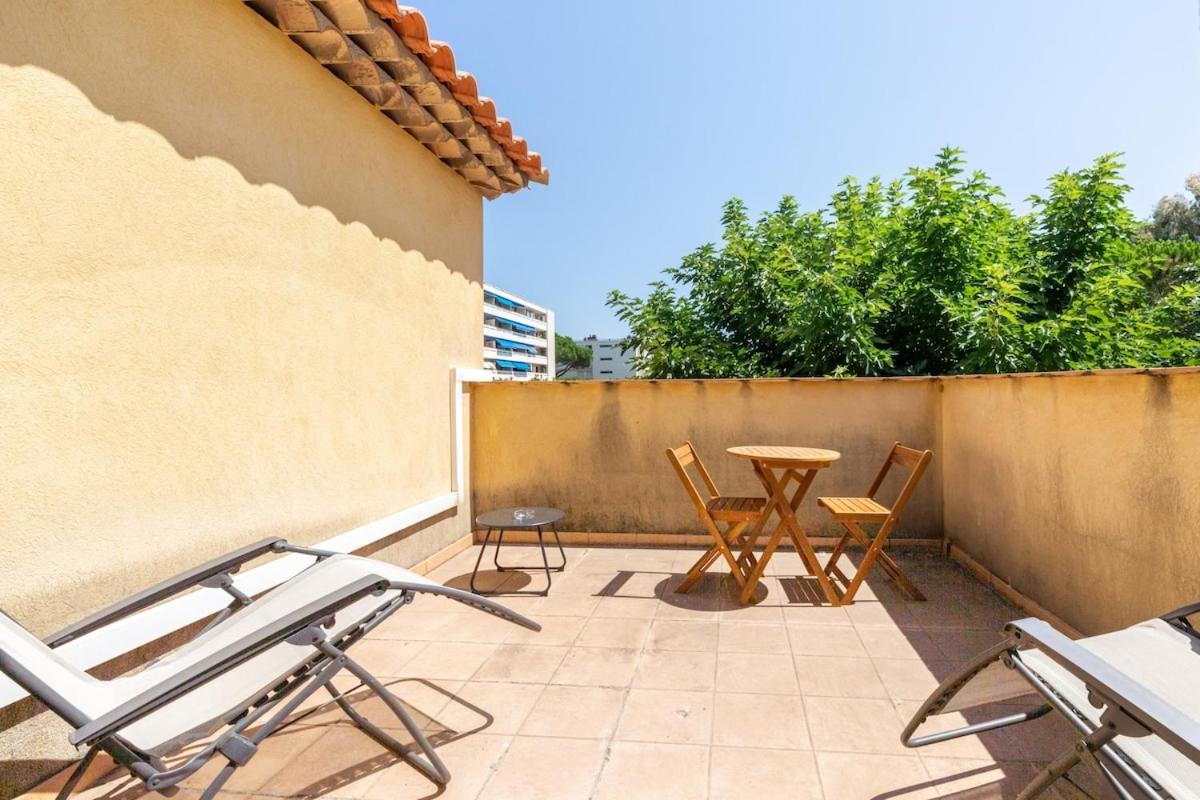 Maison 115m2 - 400 M De La - Parking Fréjus