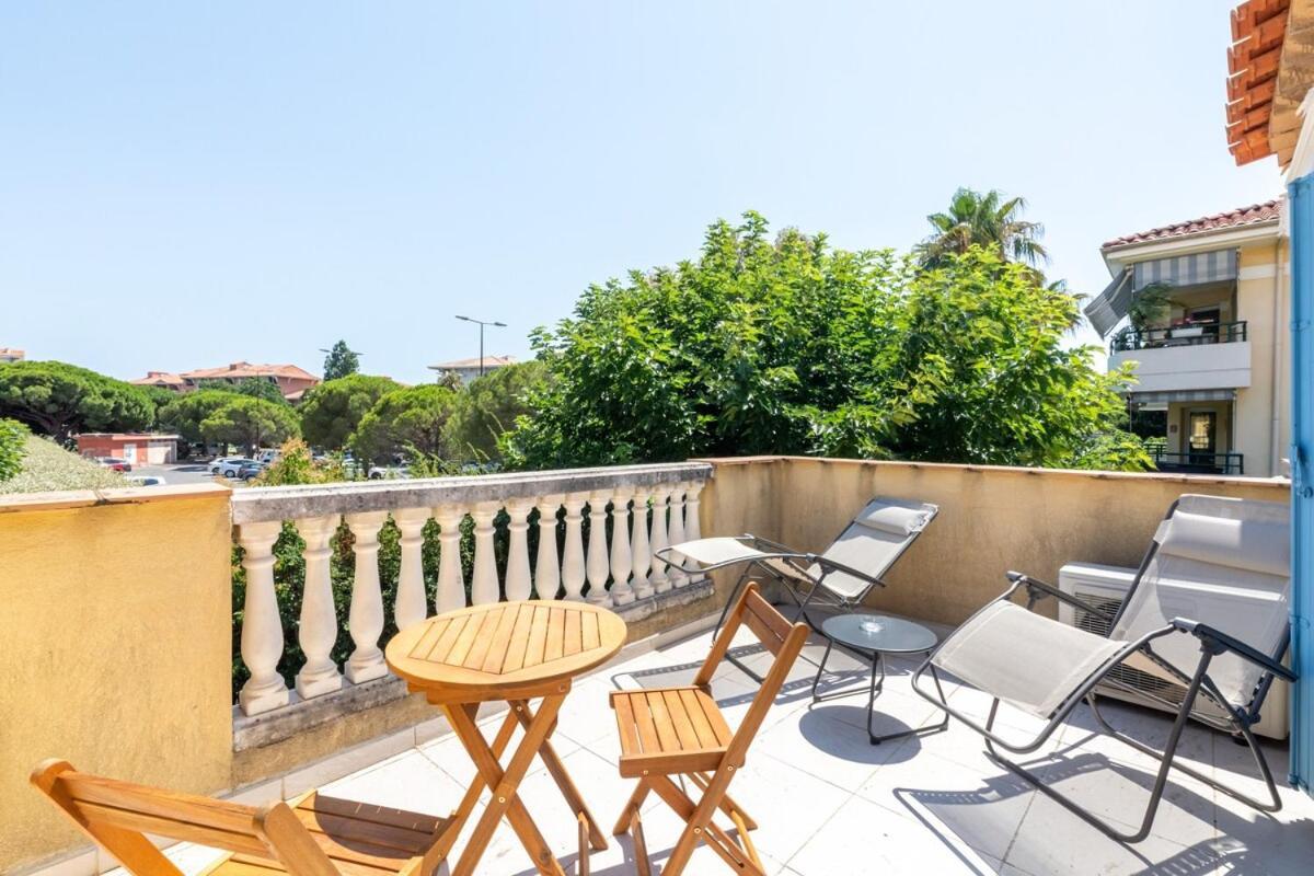 Maison 115m2 - 400 M De La - Parking Villa Fréjus