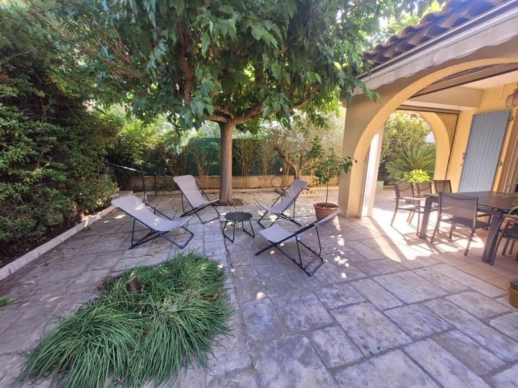Maison 115m2 - 400 M De La - Parking Fréjus